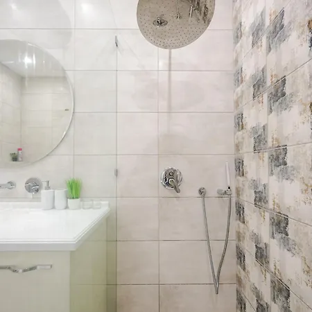 сучасна з панорамними вікнами та видом на море Fainorent * Odesa
